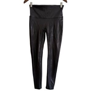 SPANX Black Faux Leather Leggings Size Large Petite Tummy Control Sculpting